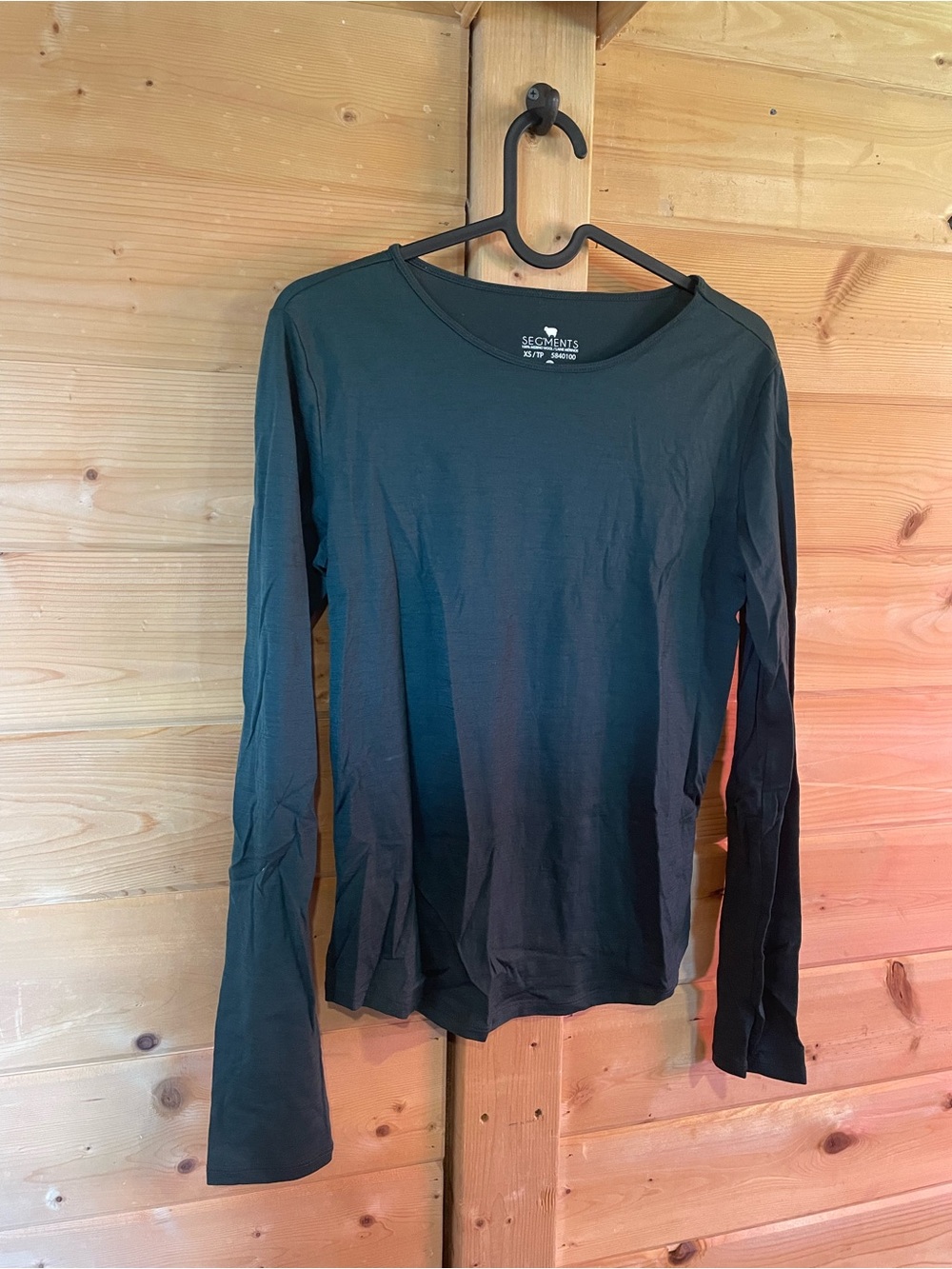 Women's Merino Wool Green Long Sleeve Crewneck Top